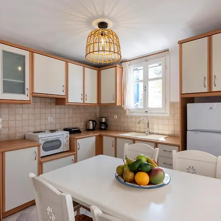 別荘 Valeli One ナウサ